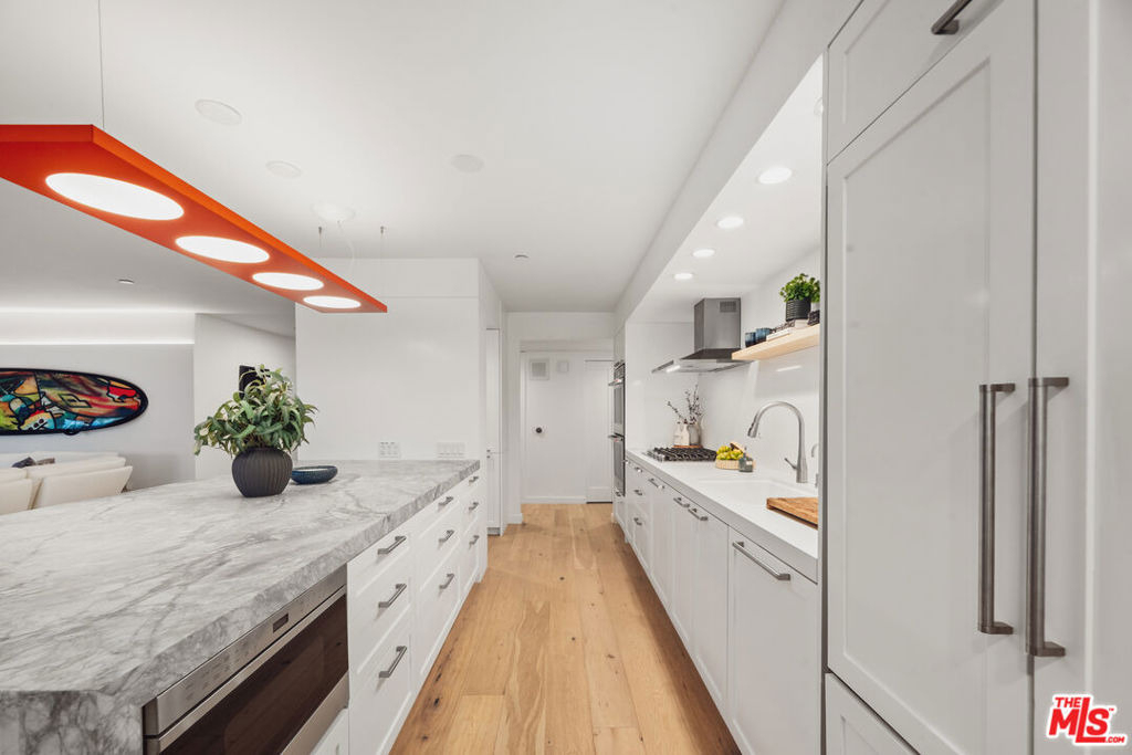 1133 5th Street - Photo 7