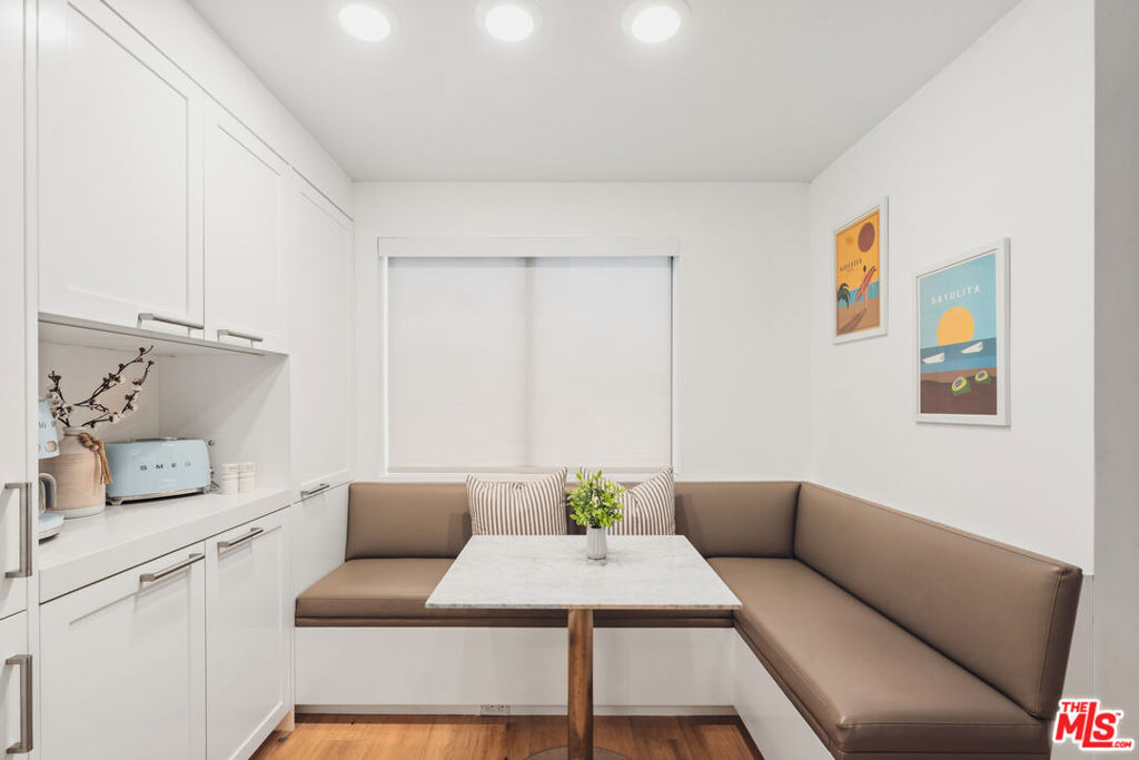 1133 5th Street - Photo 9