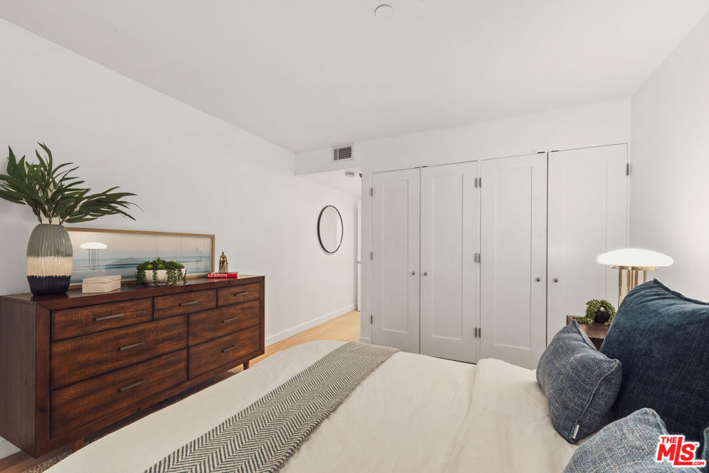 1133 5th Street - Photo 17