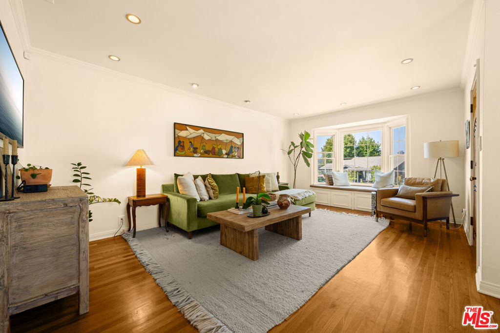 6112 W 77th Street - Photo 29