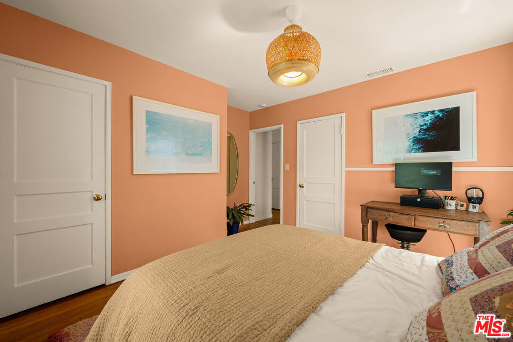 6112 W 77th Street - Photo 34