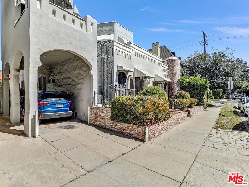 6407 Orange Street - Photo 25