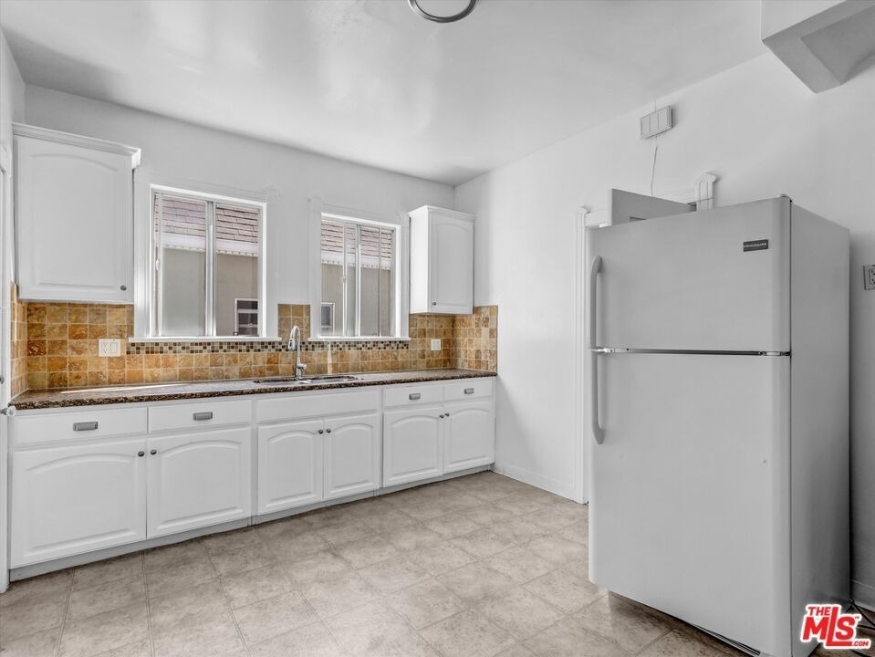6407 Orange Street - Photo 11
