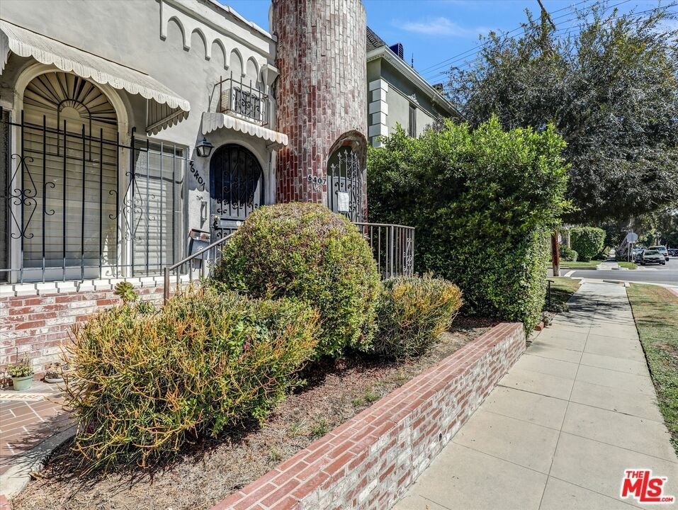 6407 Orange Street - Photo 24
