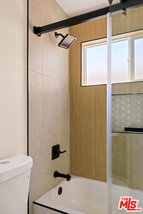 340 1/2 S. Avenue 56 - Photo 12