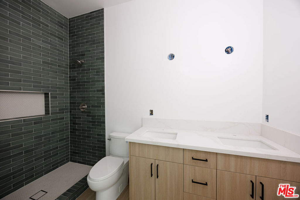 11225 Tiara Street - Photo 20