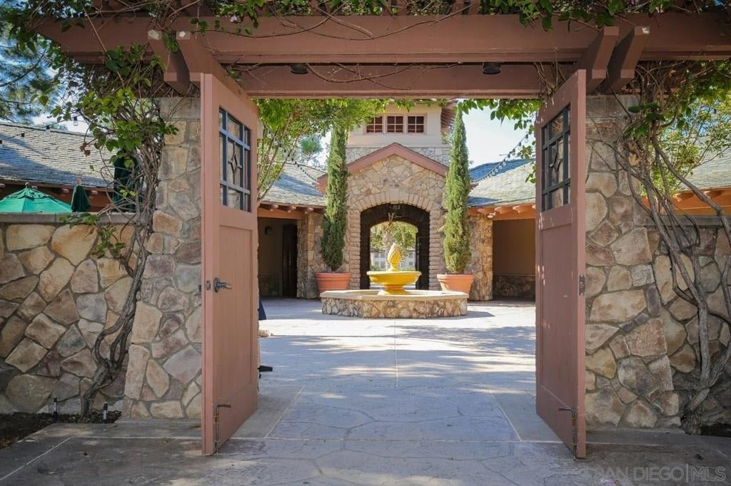 2263 Paseo Saucedal - Photo 12
