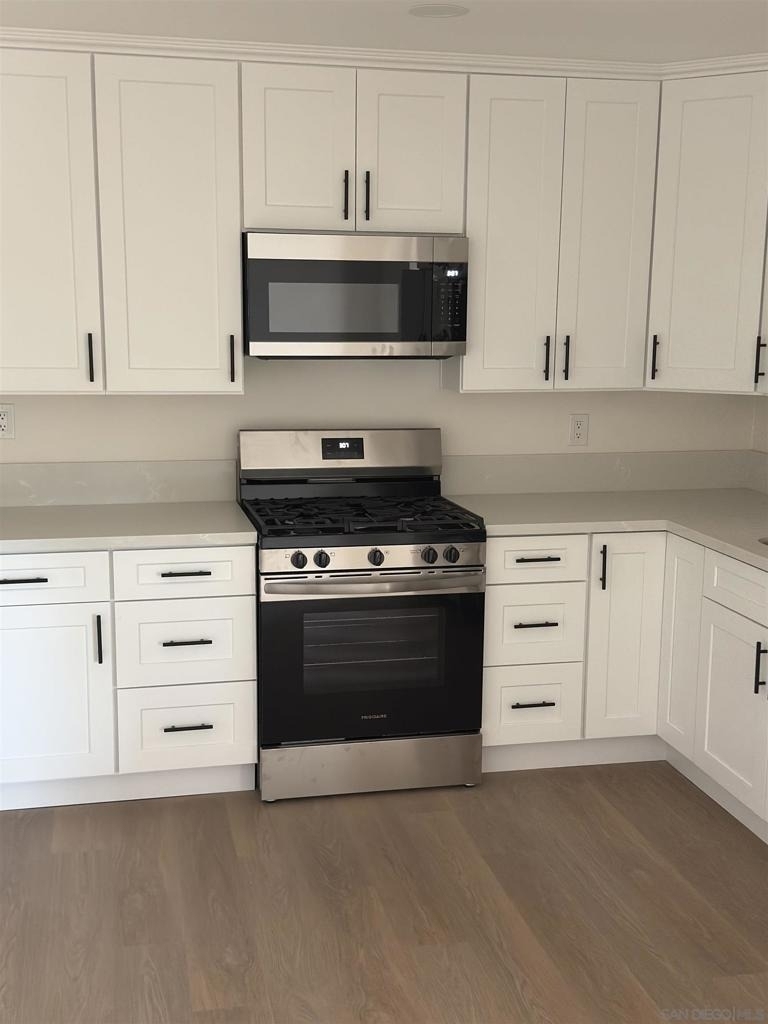 9759 Abbeywood Road - Photo 9