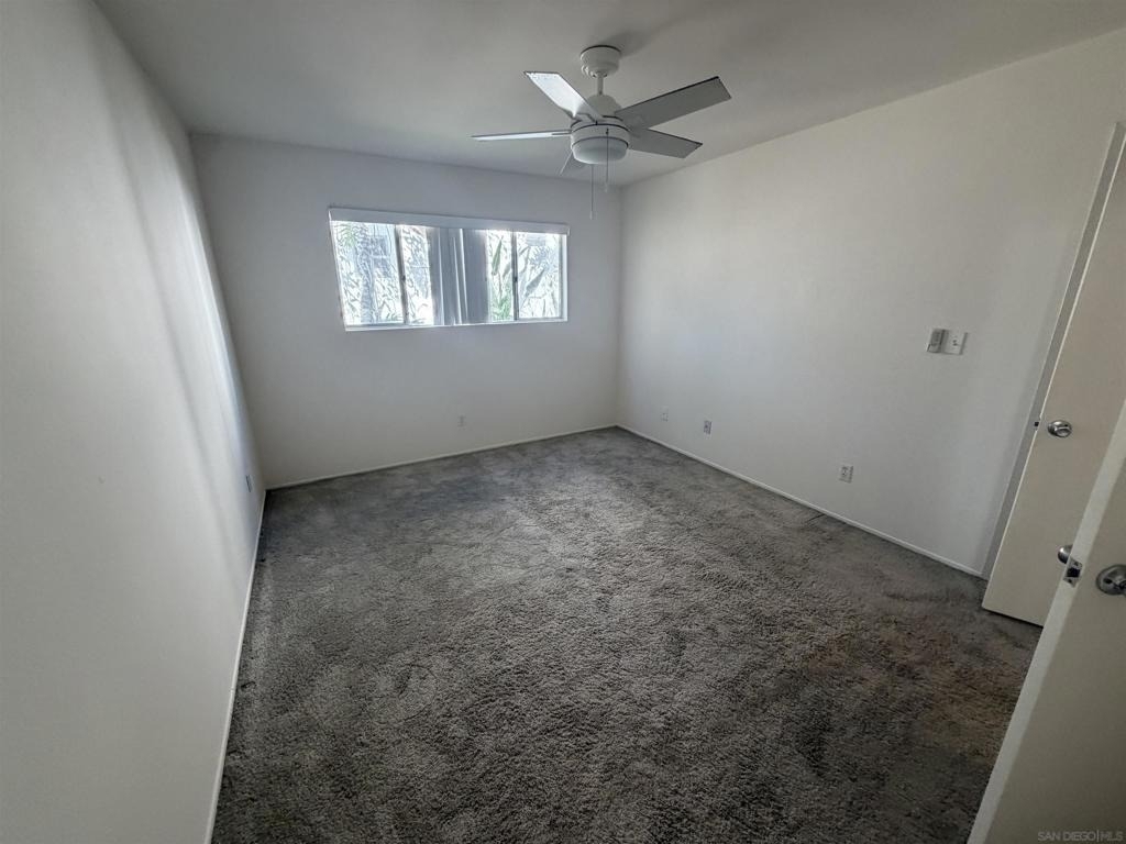 1112 Thomas Avenue - Photo 19