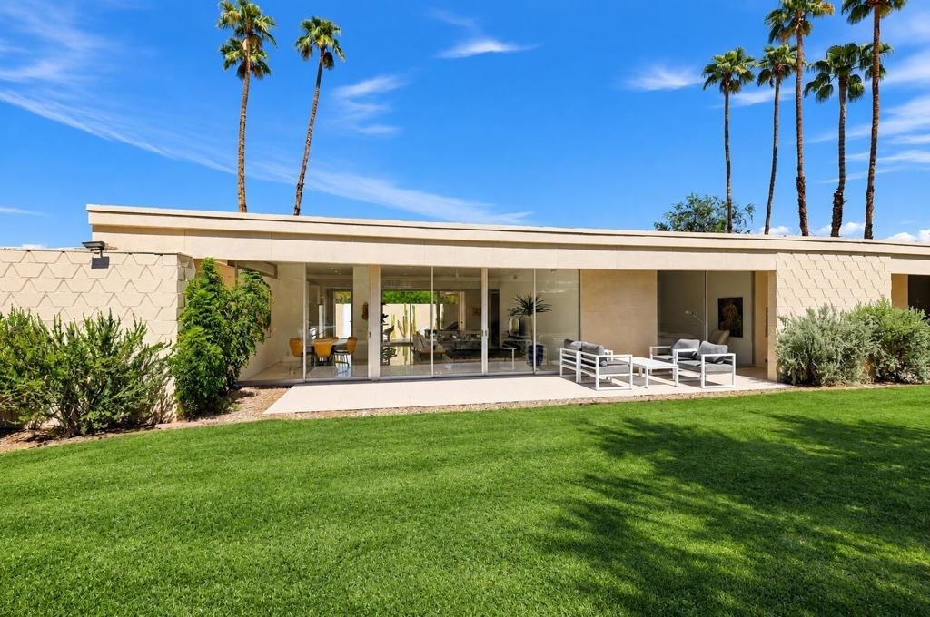 340 Desert Lakes Drive - Photo 12