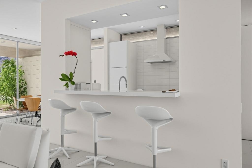 340 Desert Lakes Drive - Photo 3
