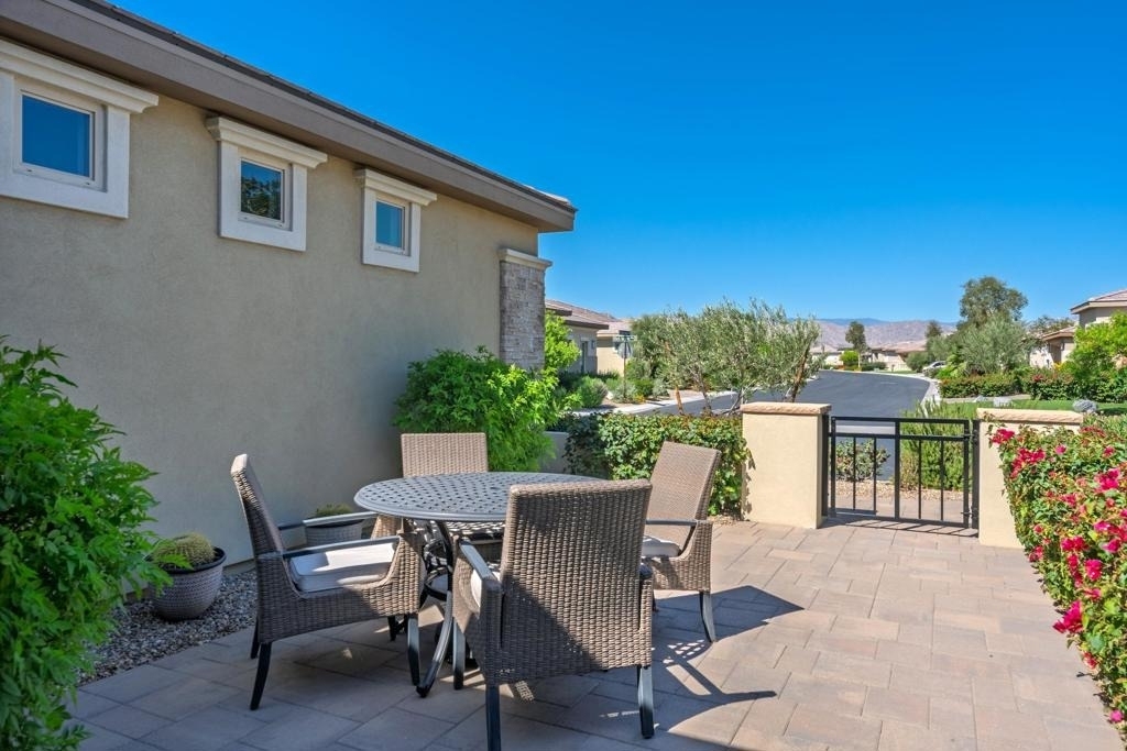 51270 N Two Palms Way - Photo 6