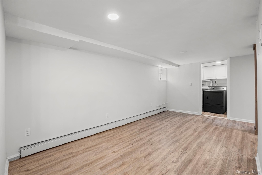 81 Chestnut Avenue - Photo 20
