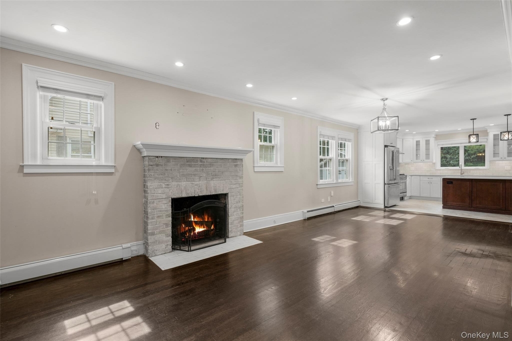 81 Chestnut Avenue - Photo 6