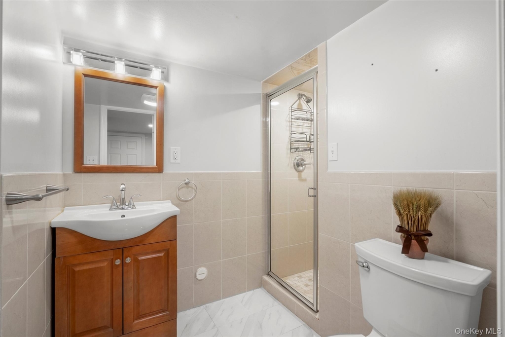 81 Chestnut Avenue - Photo 22