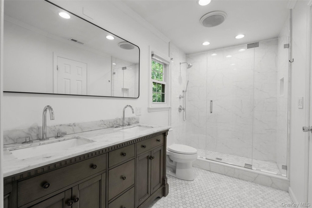 81 Chestnut Avenue - Photo 16