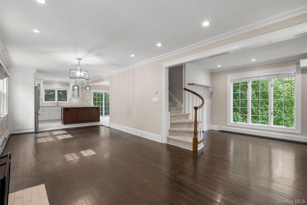 81 Chestnut Avenue - Photo 7