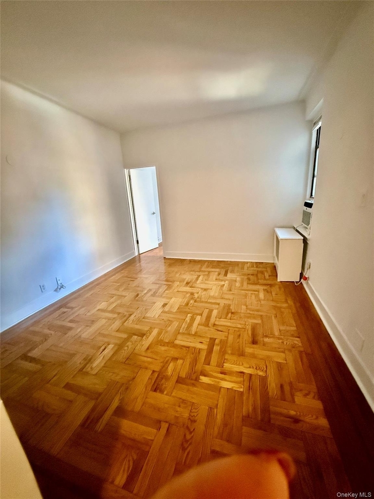 3721 80 Street - Photo 0