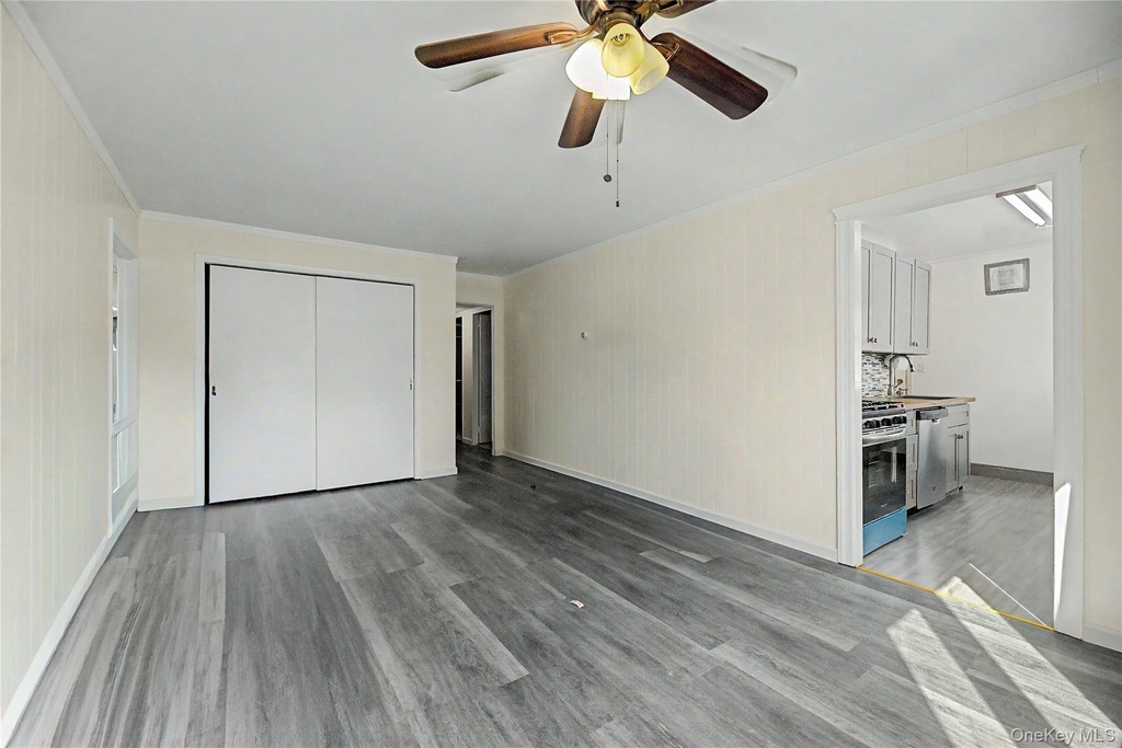 28 Roundhill Drive - Photo 4