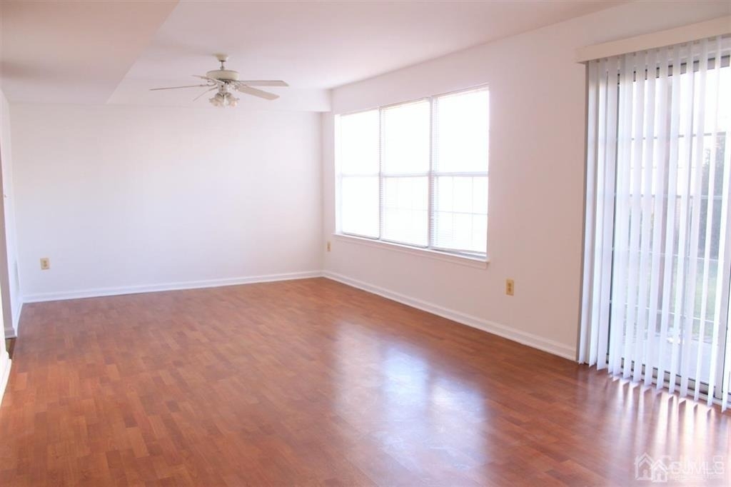306 Plymouth Road - Photo 5