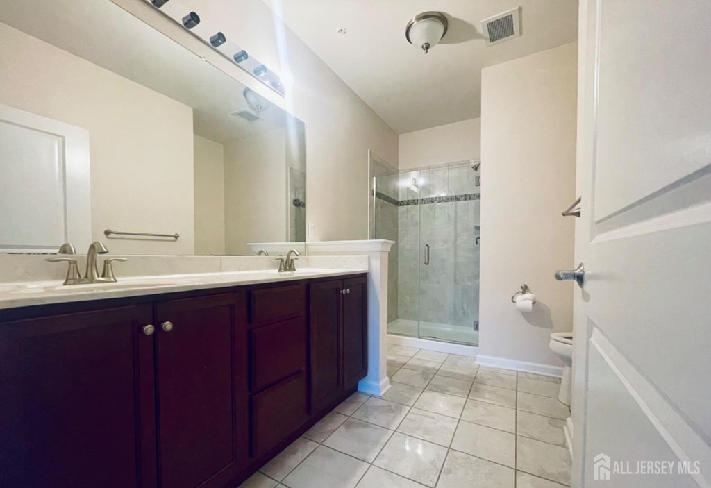 728 Strassle Way - Photo 13