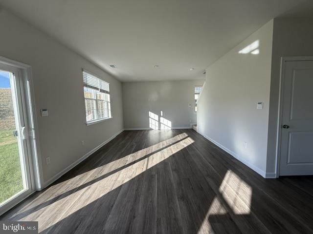 280 Anconas Boulevard - Photo 2