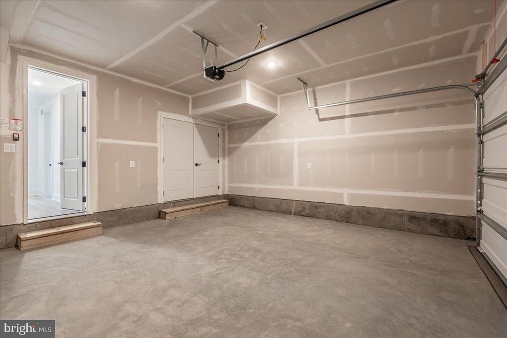 9211 Forkleaf Oak Drive - Photo 23