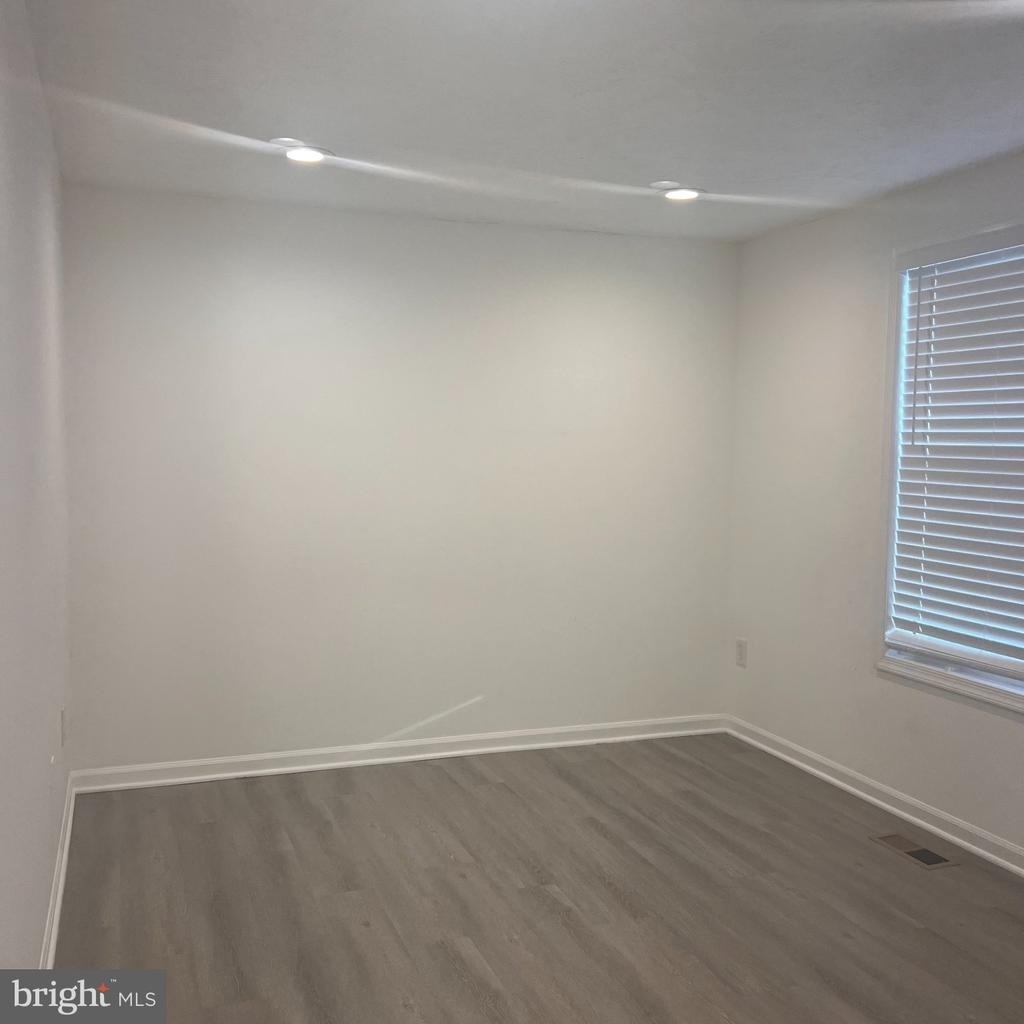 9016 Saint Steven Court - Photo 5
