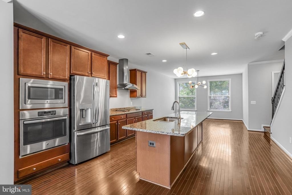 42274 Hampton Woods Terrace - Photo 7