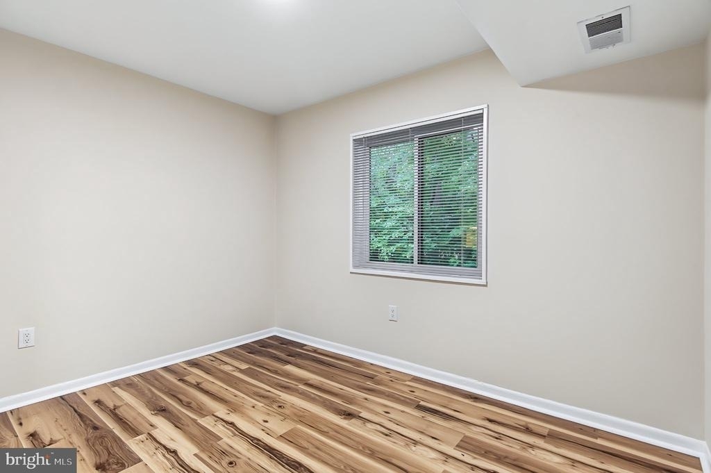 1523 Northgate Square - Photo 11