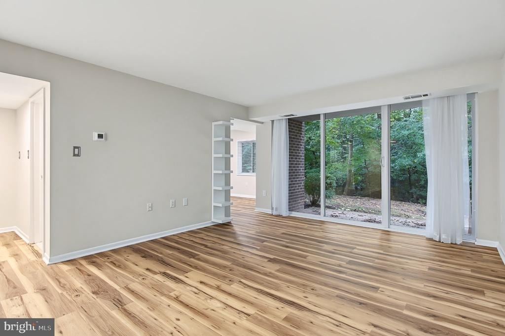 1523 Northgate Square - Photo 7