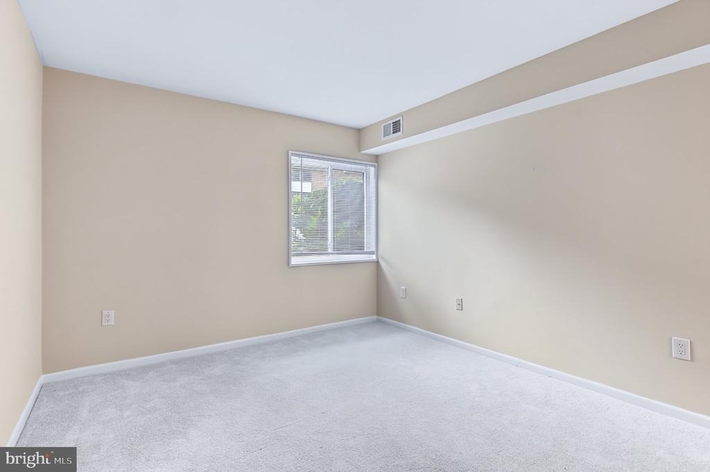 1523 Northgate Square - Photo 23