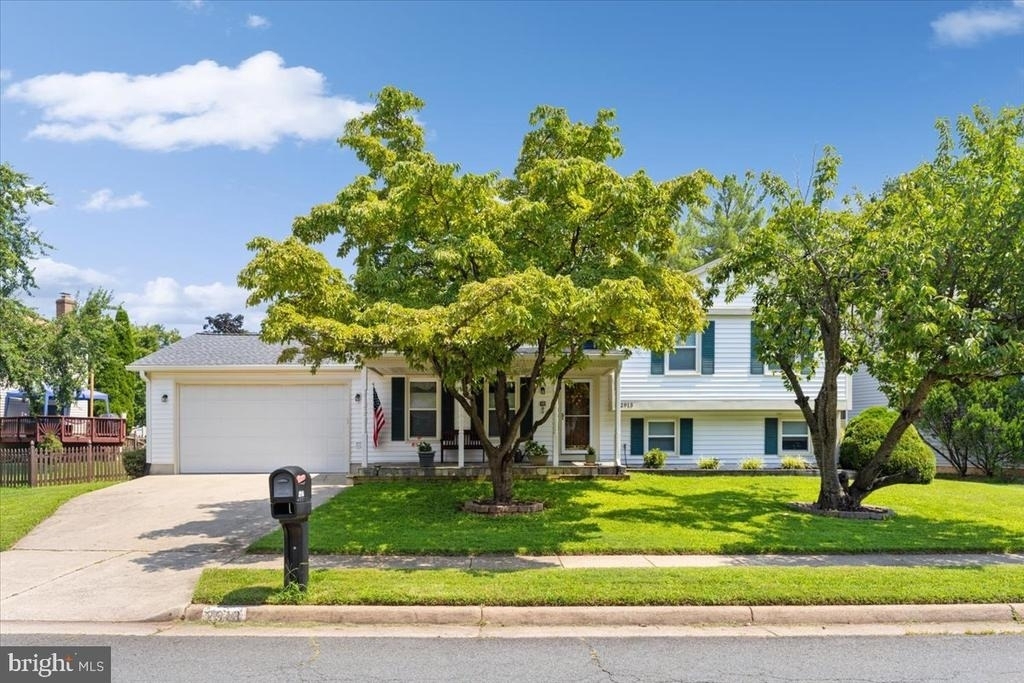 2913 Ashdown Forest Drive - Photo 1