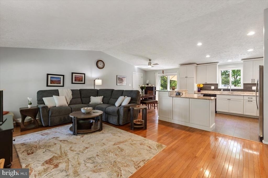 2913 Ashdown Forest Drive - Photo 7