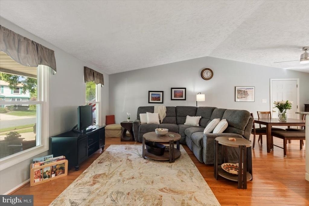 2913 Ashdown Forest Drive - Photo 6