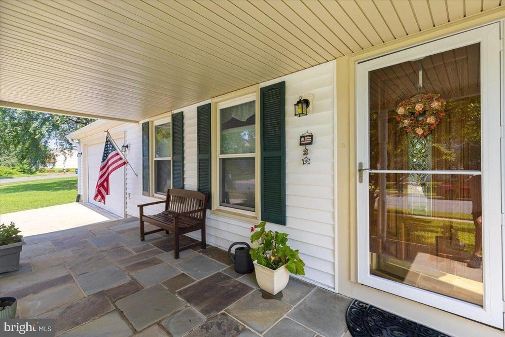 2913 Ashdown Forest Drive - Photo 3