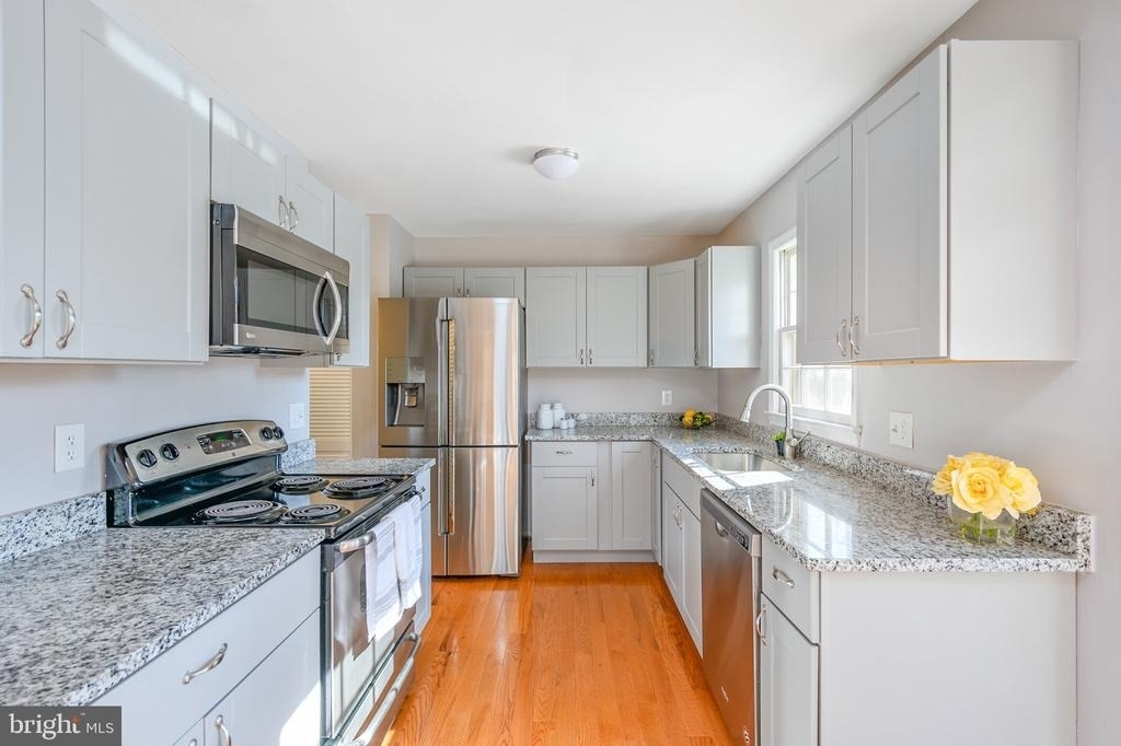 10691 John Ayres Drive - Photo 15