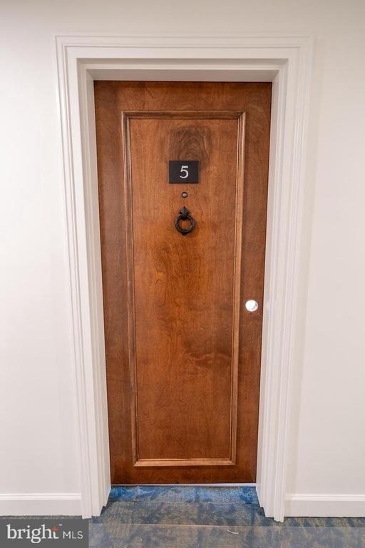380 Broadview Avenue - Photo 9