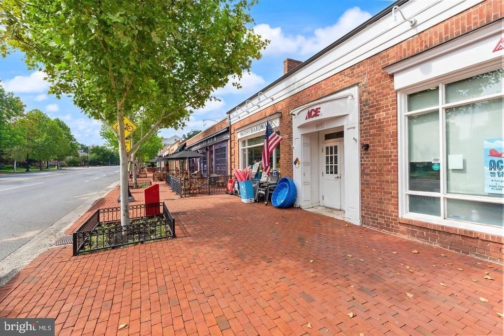 718 S Washington Street - Photo 17