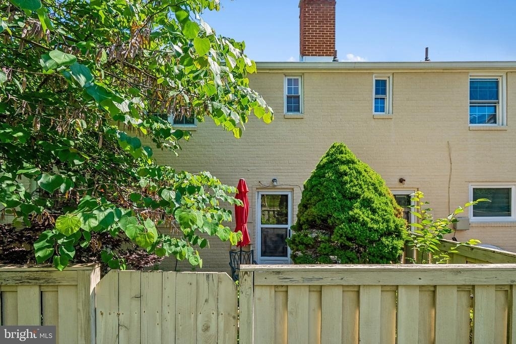 3812 Jason Avenue - Photo 19