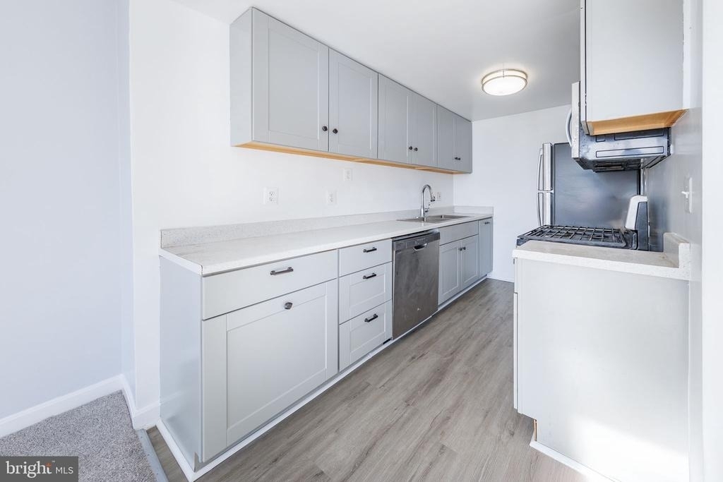 4600 Duke Street - Photo 18