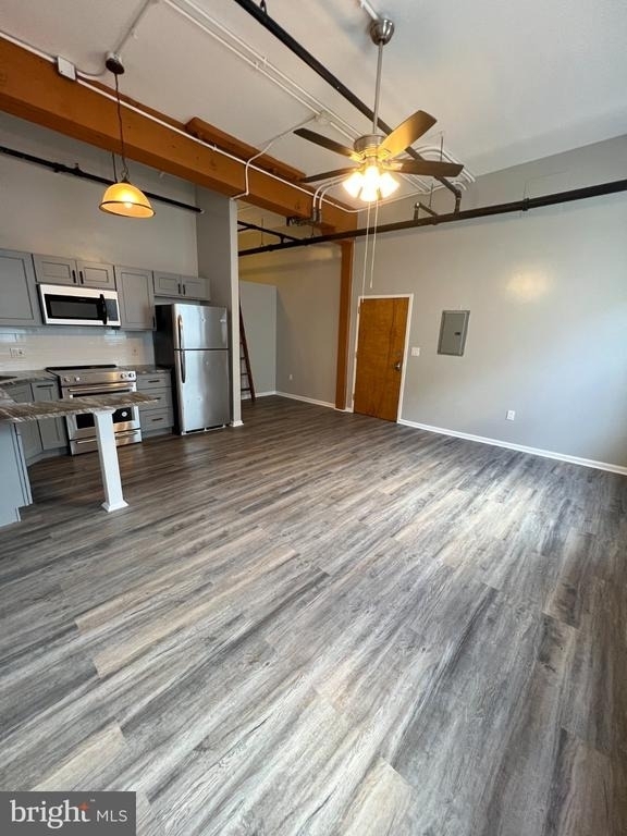1020 Hamilton Street - Photo 7