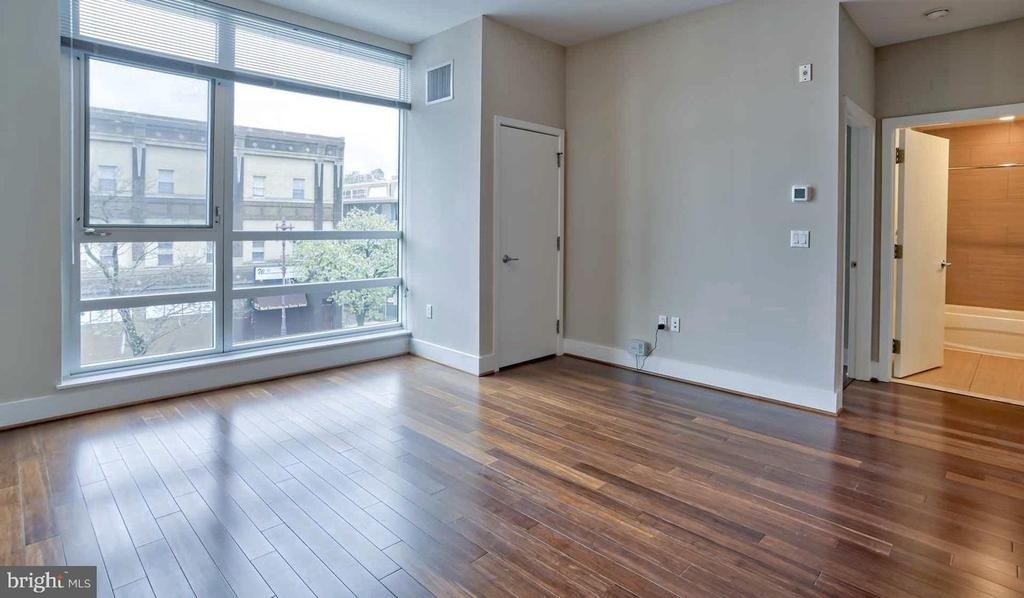 521 S Broad Street - Photo 14