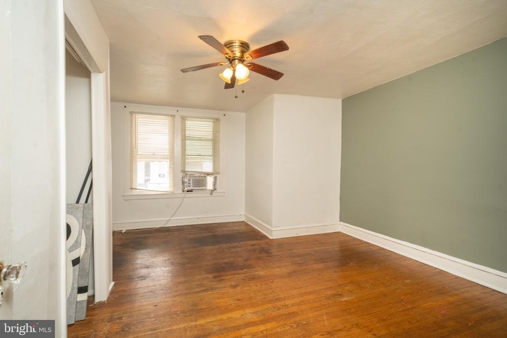 111 Rosemar Street - Photo 9