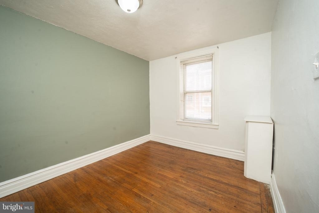 111 Rosemar Street - Photo 10