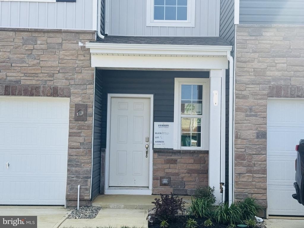 5 Whaler Drive - Photo 1