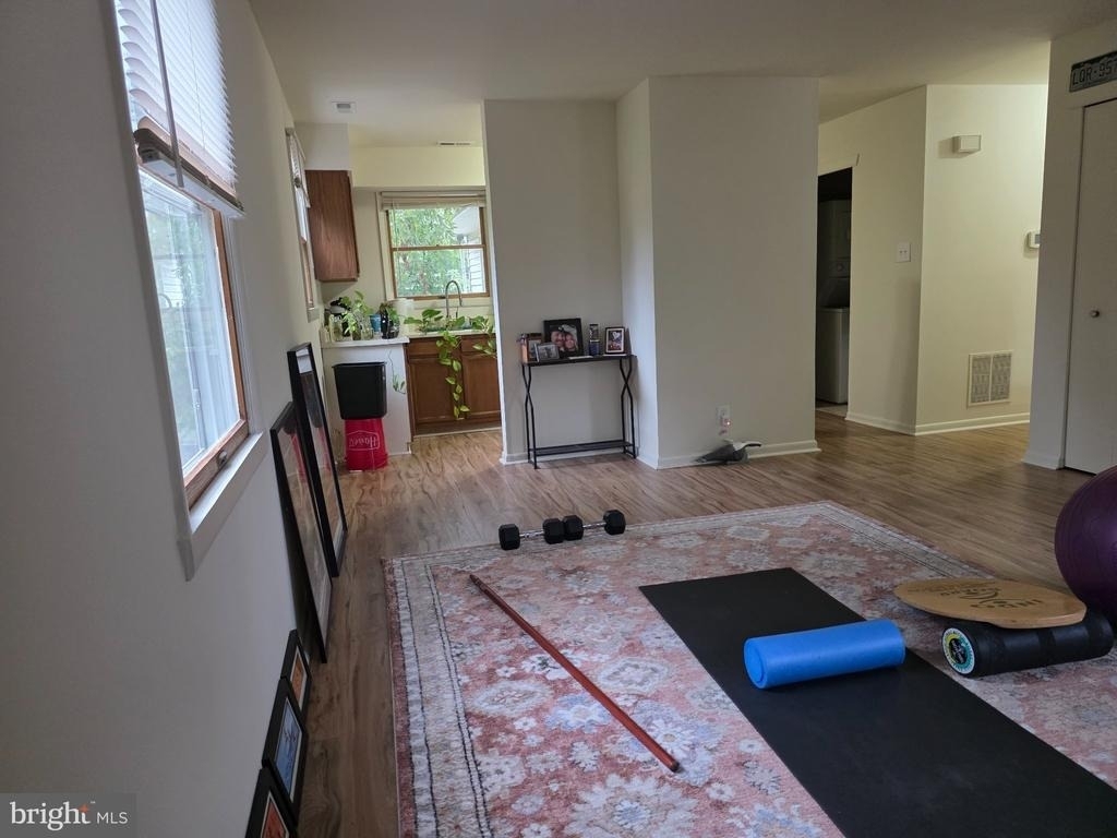 99 Grant Avenue - Photo 5