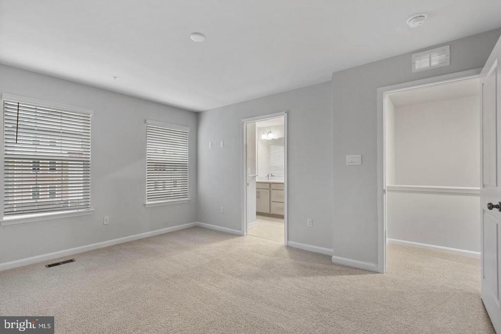 8704 Cherrybark Road - Photo 18