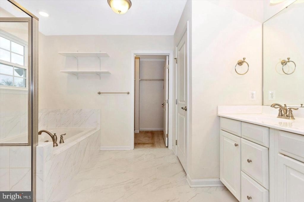 13910 Shannock Lane - Photo 23