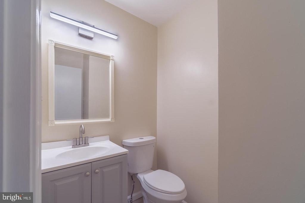 9416 Penshurst Court - Photo 7
